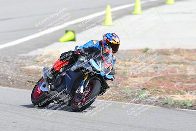 media/Mar-04-2023-TrackXperience (Sat) [[f3a86947c9]]/Group 3/session 1 turn 6/